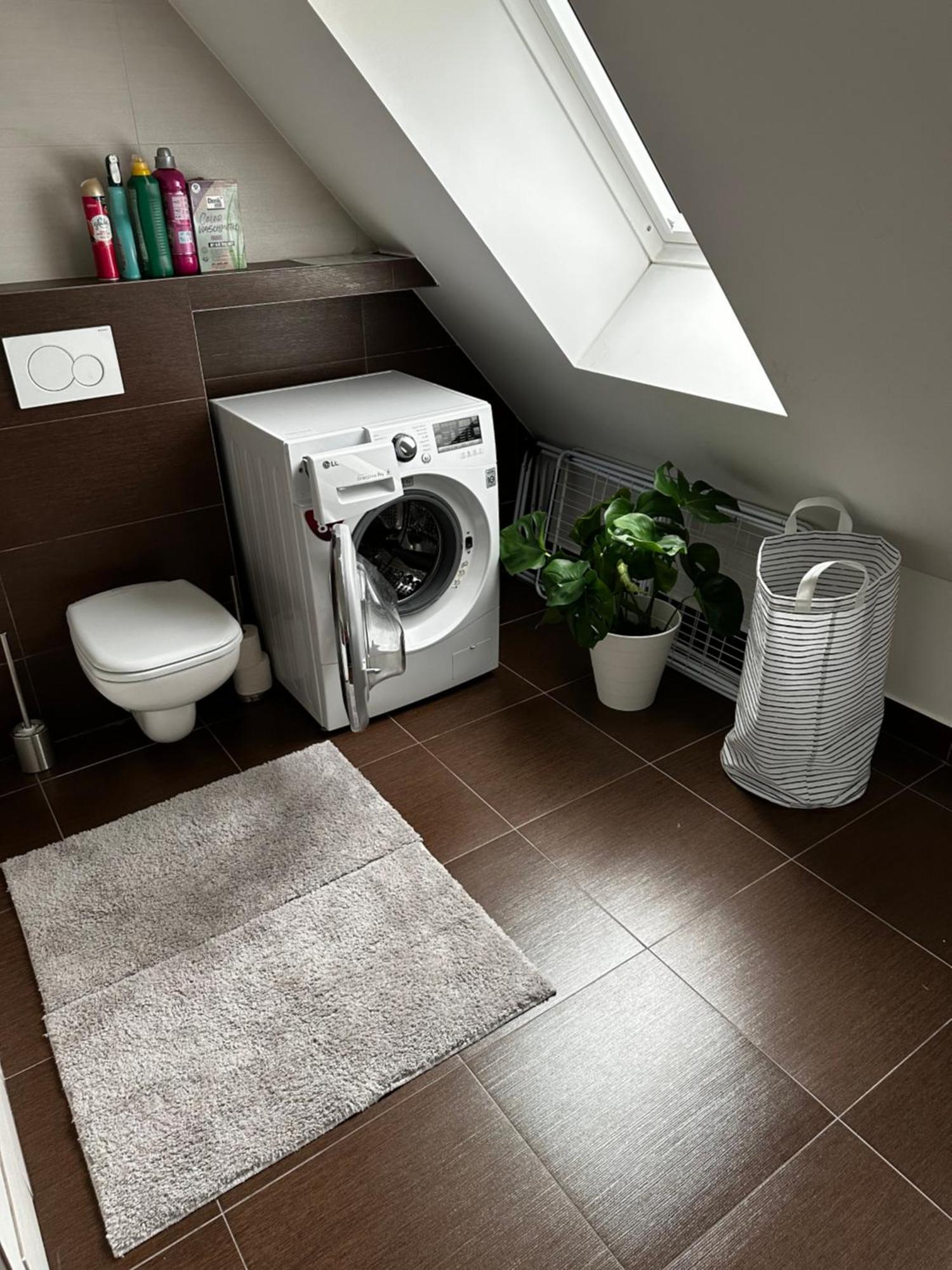 Urban Zenhouse No.2 - Breakfast Included Apartment Bratislava Bagian luar foto