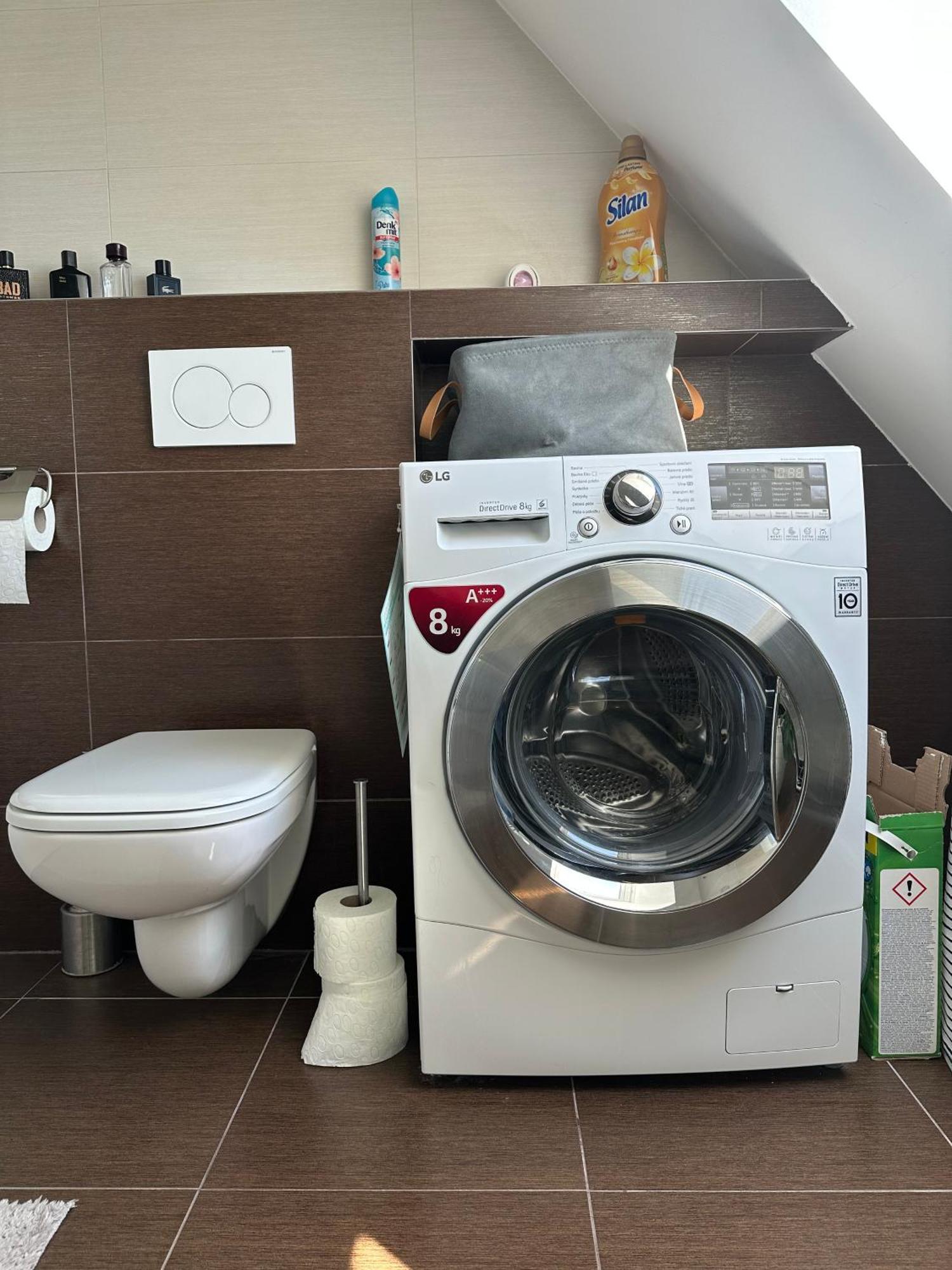 Urban Zenhouse No.2 - Breakfast Included Apartment Bratislava Bagian luar foto
